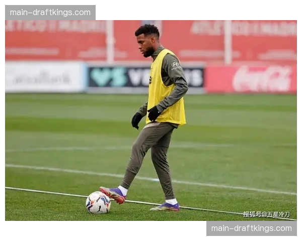 数据前瞻:两位选手的抱摔成功率与防摔率对比 数据前瞻:两位选手的抱摔成功率与防摔率对比