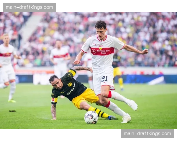 德甲收官战前瞻:斯图加特与莱比锡直接对话争夺亚军 德甲收官战前瞻:斯图加特与莱比锡直接对话争夺亚军